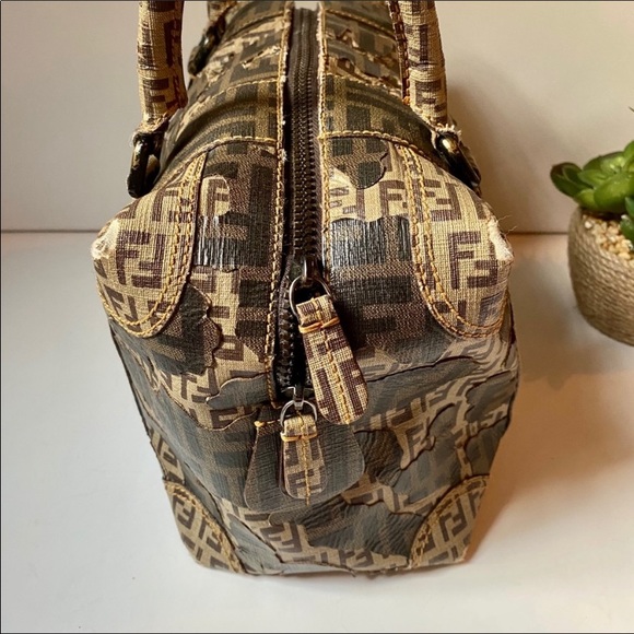 🔥 Fendi Camo zucca bowler doctor hand bag 🔥 - Picture 3 of 15